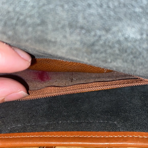 Dooney & Bourke black leather crossbody bag - Picture 11 of 12